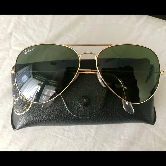 Ray-Ban Classic Gold Aviator Polarized